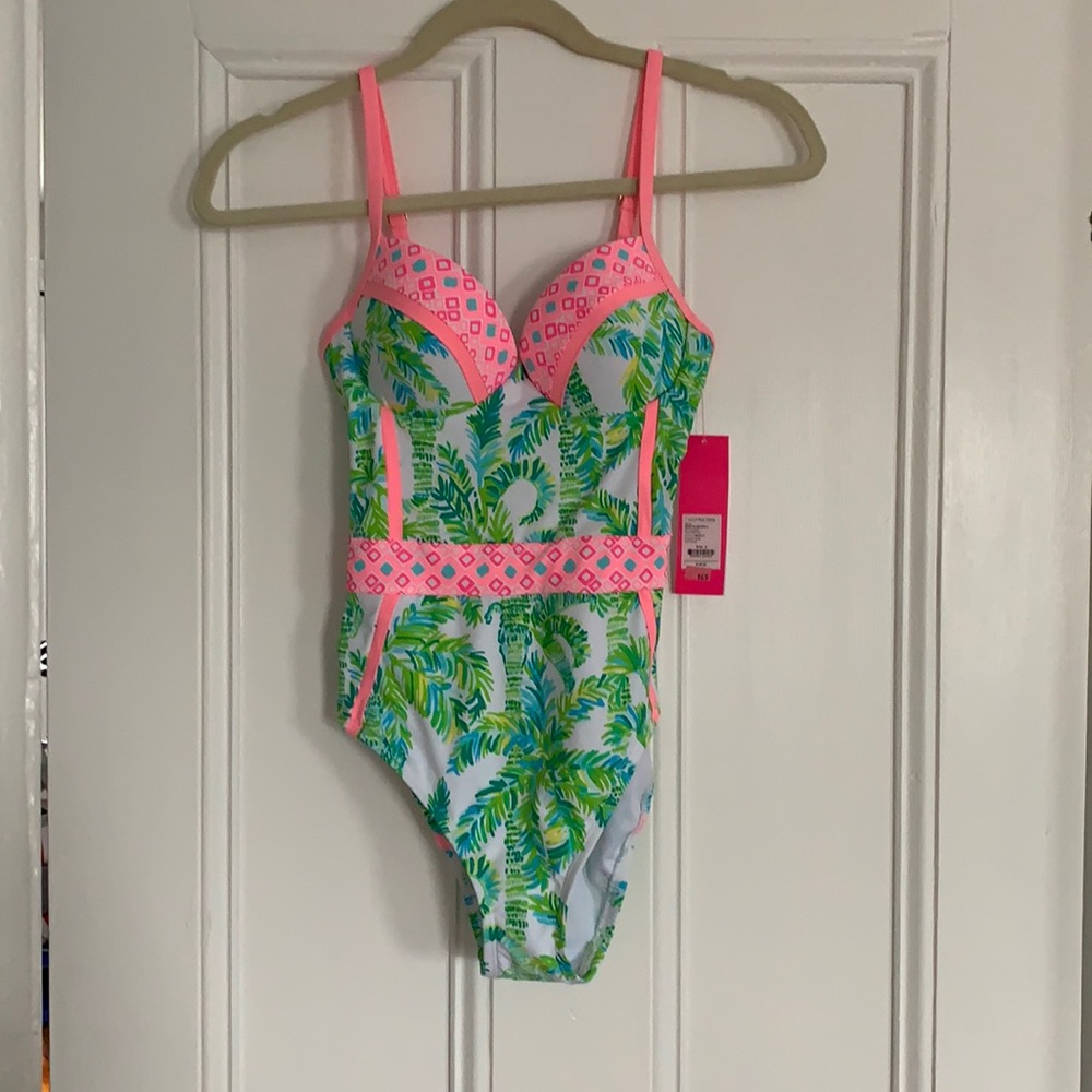 NWT size 2 Lilly bathing suit